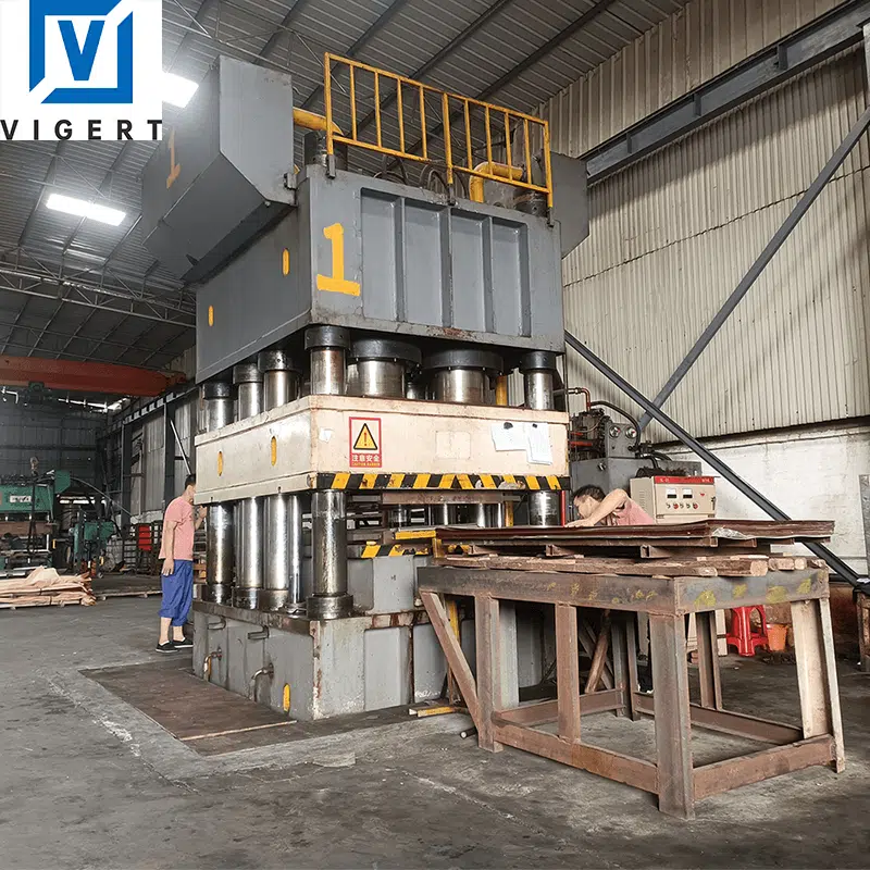 4500T-Door-embossing-machine-3-1 Used HARSLE 4500T Double-Action Steel Door Embossing Machine For Sale - obrazek 1