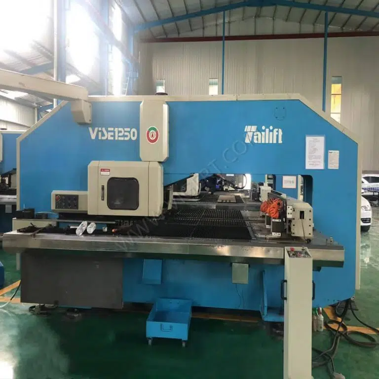 TAILIFT Gebrauchte Revolverstanzmaschine VISE1250 (1)