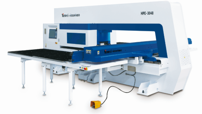 Punzonadora de torreta YAWEI