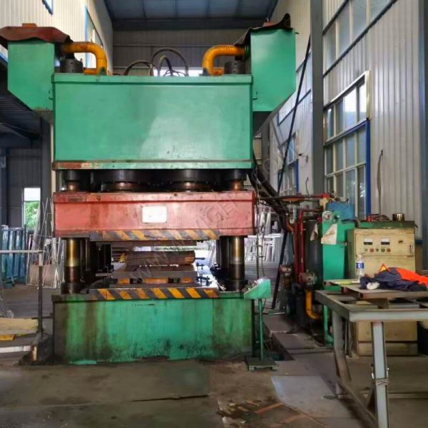 Hydraulic Door Embossing Machine