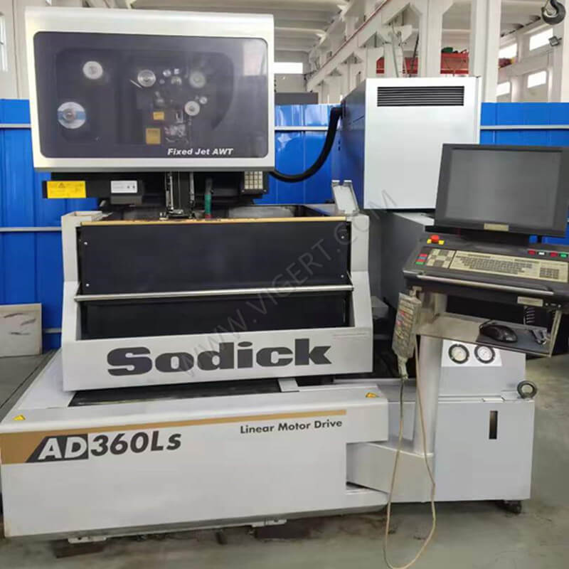 SODICK Mașină de electroeroziune cu sârmă CNC AD360LS folosită