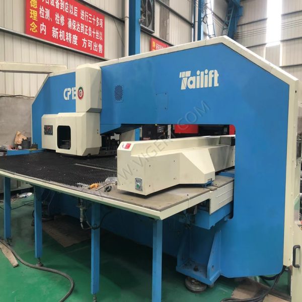TAILIFT مستعملة آلة تخريم برج CNC CP1500