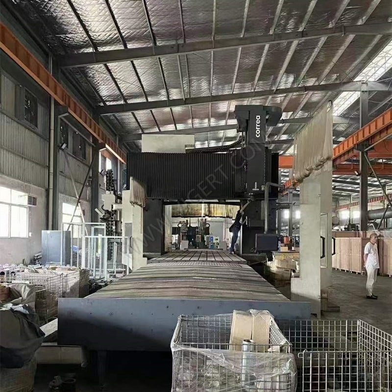 CORREA Подержанный горизонтальный обрабатывающий центр FPV 85