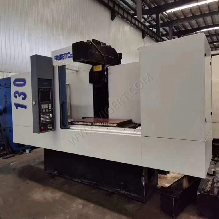 Плоскошлифовальный станок с ЧПУ MC 130 FAVRETTO