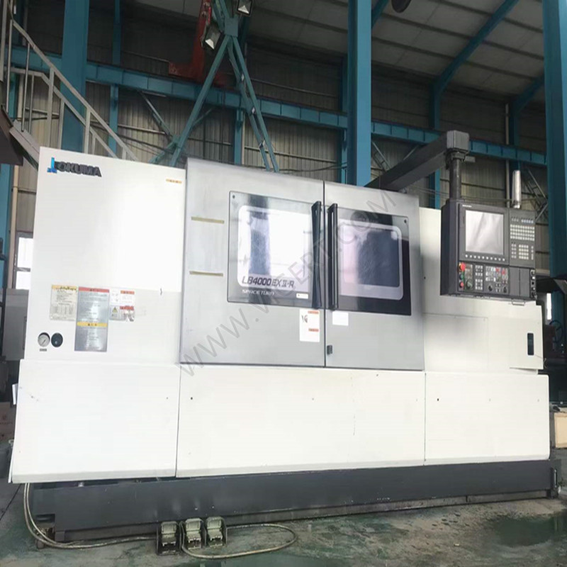 Máy tiện CNC thứ hai OKUMA LB 4000 EXII R