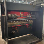 Used YANGLI 63T/2500 Hydraulic Press Brake For Sale - Ảnh 3
