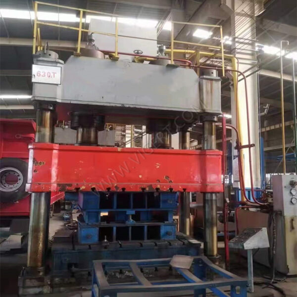 HARSLE Used 4 Column Press Machine Y32-630T