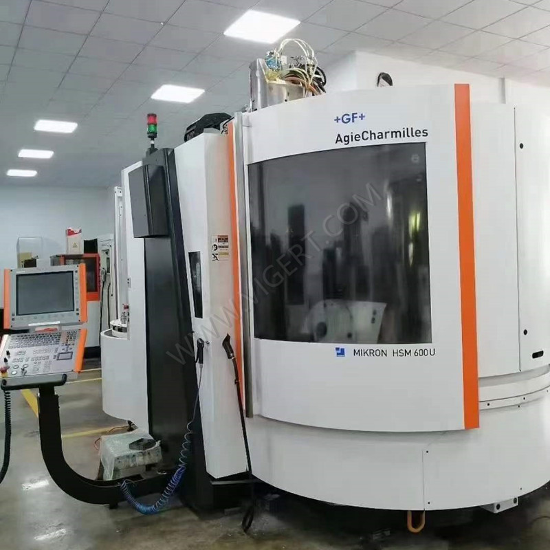 Centro di lavoro a 5 assi usato MIKRON HSM 600 U