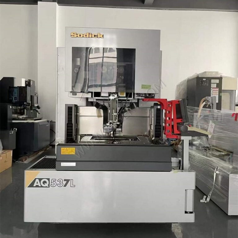 SODICK เครื่องตัดลวดแบบช้ามือสอง AQ537L