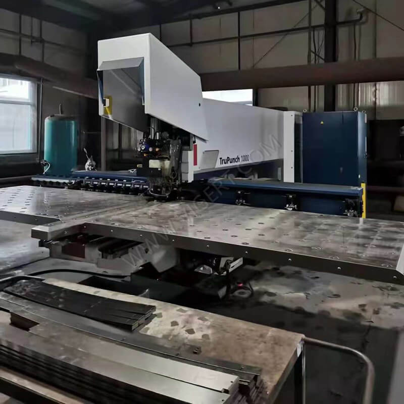 TRUMPF Punzone a torretta CNC di seconda mano TruPunch 1000