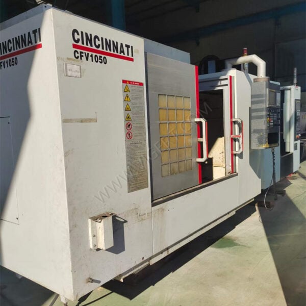 CINCINNATI เครื่องแมชชีนนิ่งเซ็นเตอร์แนวตั้ง CFV1050