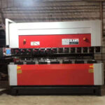 Prasa krawędziowa przesunięta w dół