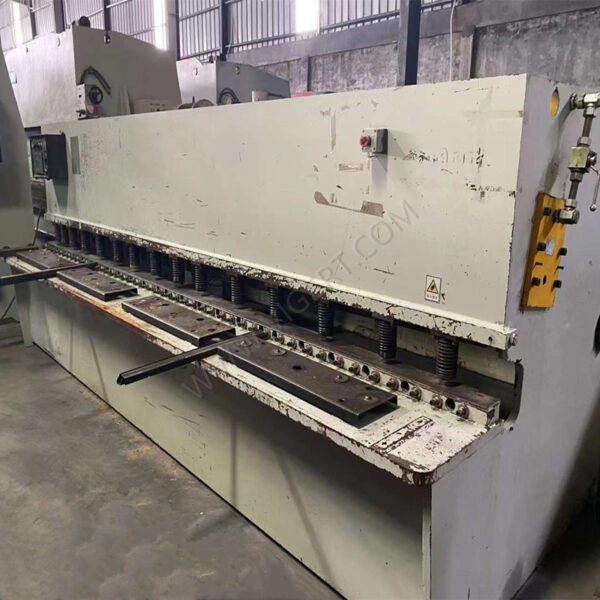 HARSLE Used Guillotine Shearing Machine QC11K-4x4000