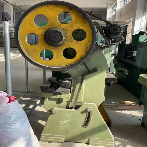 Prensa mecánica pequeña usada HARSLE J23-20T (2)