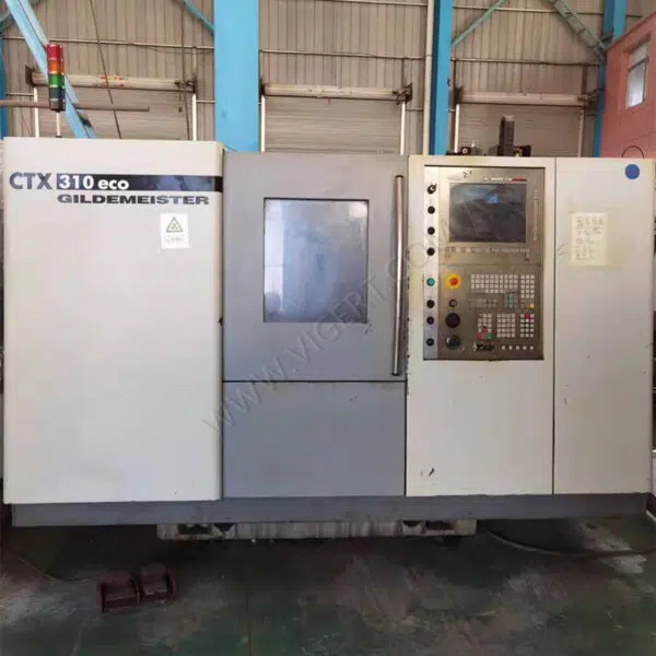 DMG MORI Gebrauchtes Bearbeitungszentrum 310