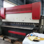 HARSLE Second Hand High Performance Press Brake WE67K-160T4000 with S530 Controller (2)