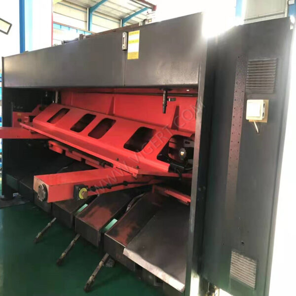 YANGLI Second Hand Guillotine Shearer MS8-6x3200 (2)