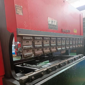 Листогибочный пресс 100T2500 и 6+1 ось