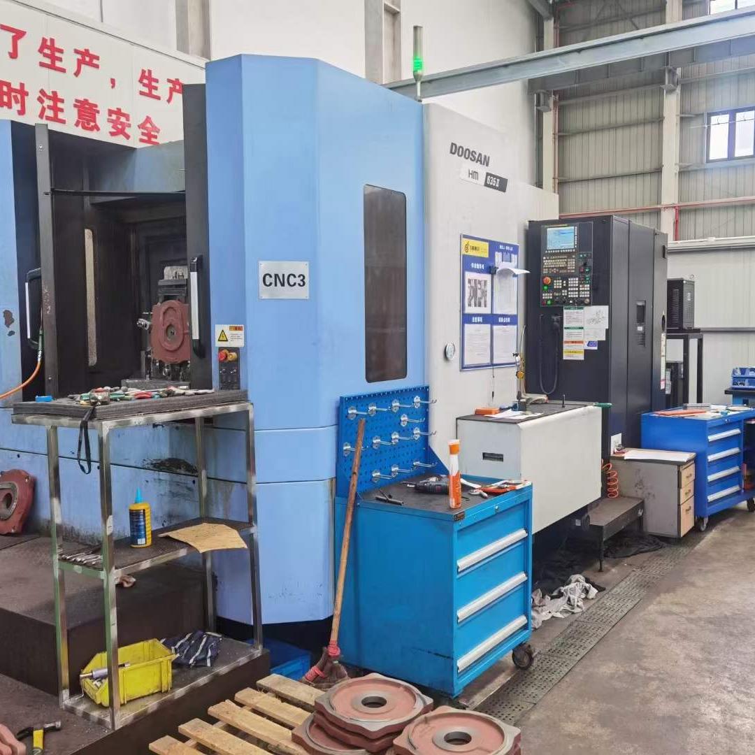 Doosan HM635II Vertical Machining Center Doosan HM635II Vertical Machining Center