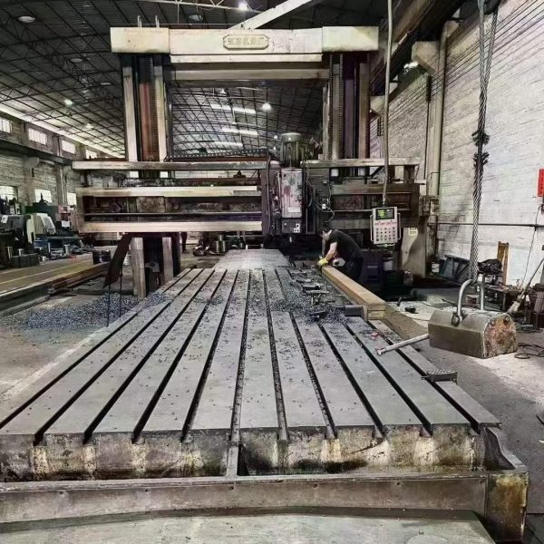 ماكينة التفريز العملاقة للخدمة الشاقة 3000/8000