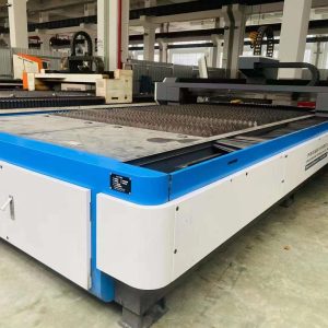 Подержанный станок для лазерной резки Vigert 1500 Вт