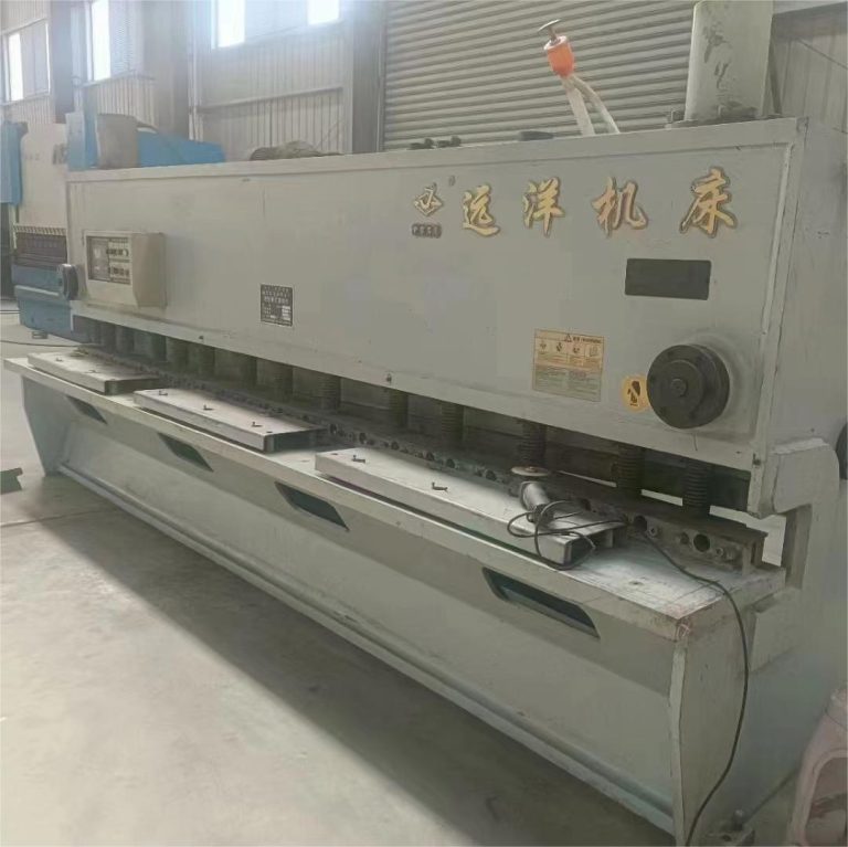 6X4000 Shearing Machine