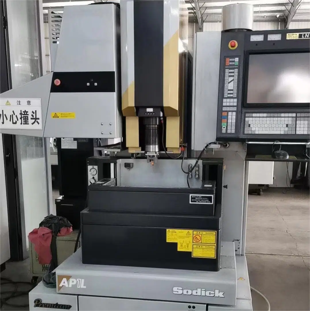 AP1L Wire Electric Discharge Machine (5) AP1L drátový elektrický vybíjecí stroj