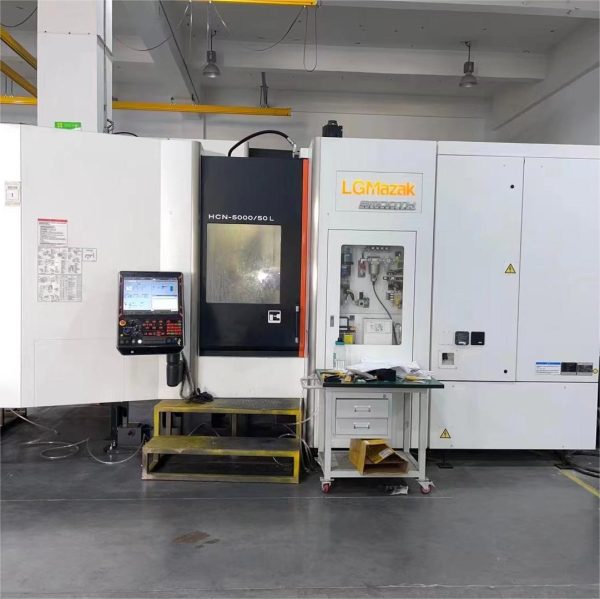 HCN 5000 Mazak Bearbeitungszentrum