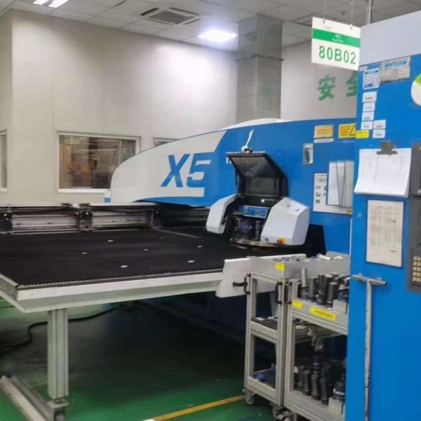 เครื่องพันช์เซอร์โว Botnia X5 มือสอง