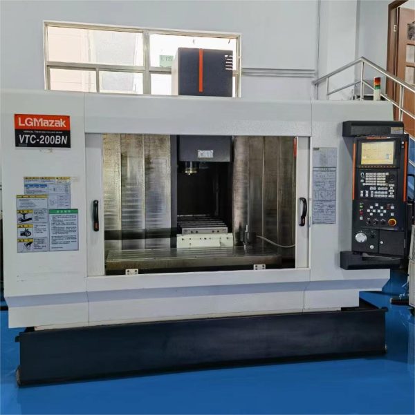 VTC_200BN Вертикальный обрабатывающий центр MAZAK