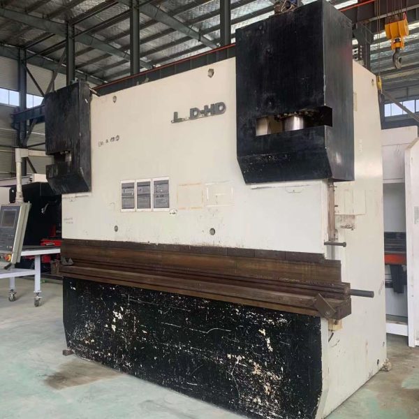 Used LYD CNC Press Brake 170T3000