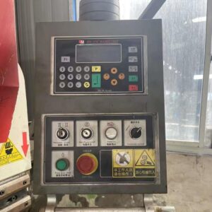 Używana prasa krawędziowa NC 160T3200
