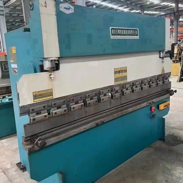 ใช้ 40T2500 NC กดเบรค