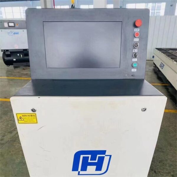 Powerful Performance Laser Cuting Machine