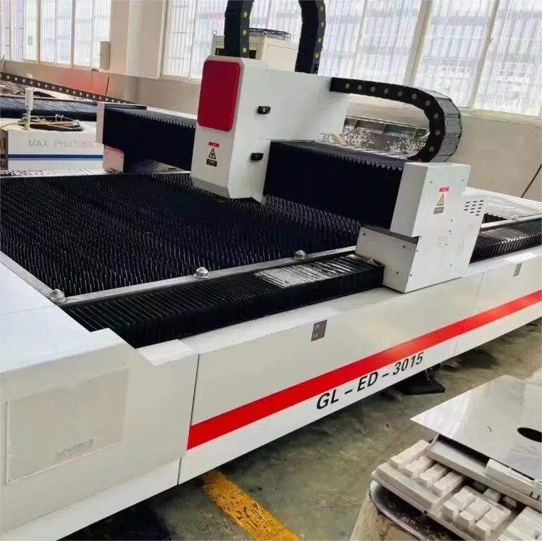 1000-W-Riesenlaserschneidemaschine
