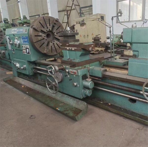 เครื่องกลึงเพื่อความแม่นยำระดับมืออาชีพ