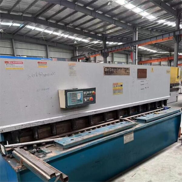 Shearing Machine For Robust