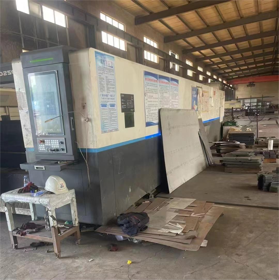 12000W Fber Laser Cuting Machine 12000W Fber Laser Cuting Machine