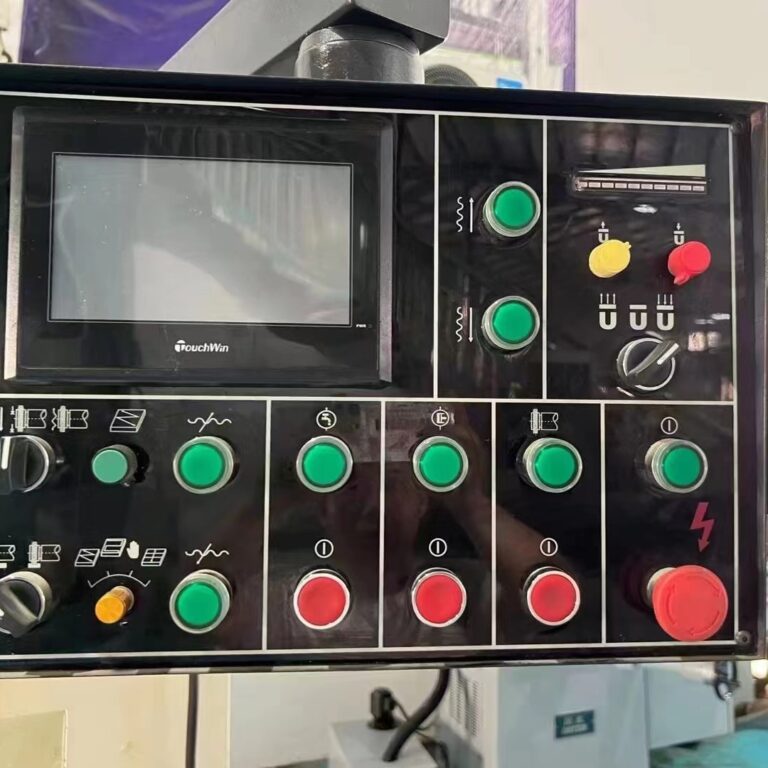 Rectifieuse Strict 1224