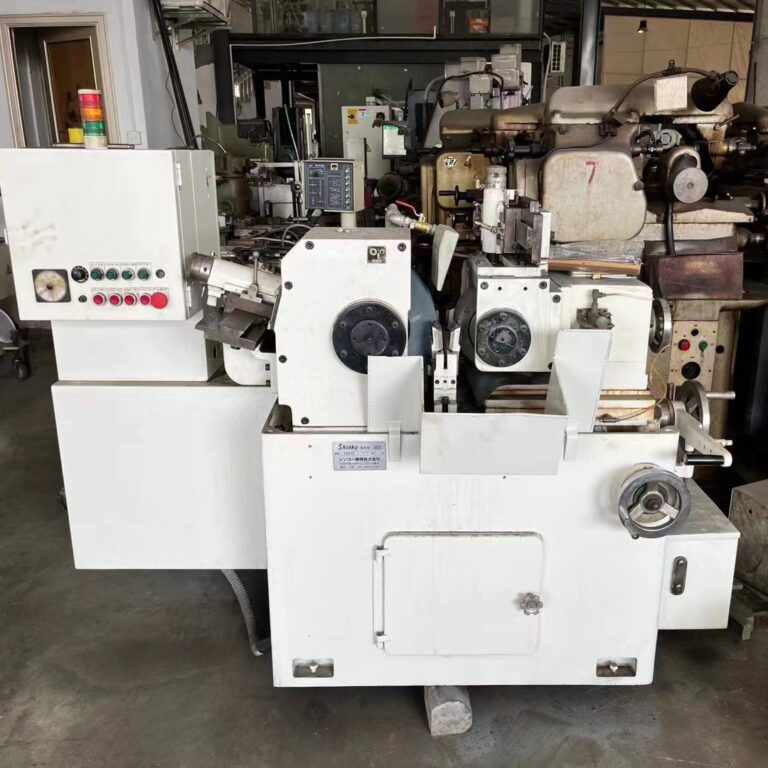 ماكينة الطحن بدون مركز SKS-300