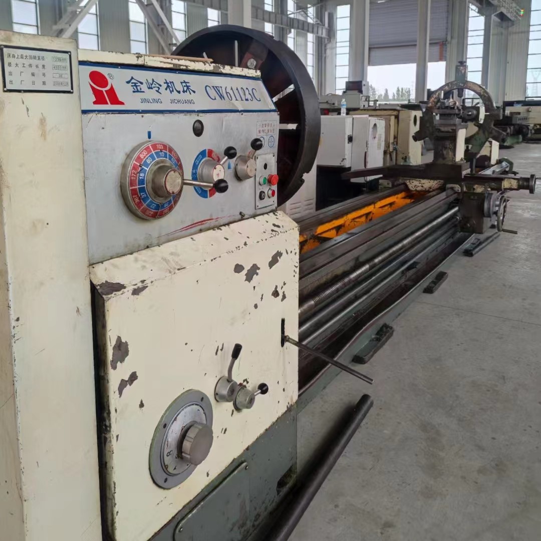 VIGERT CW61123C Engine Lathe VIGERT CW61123C Engine Lathe