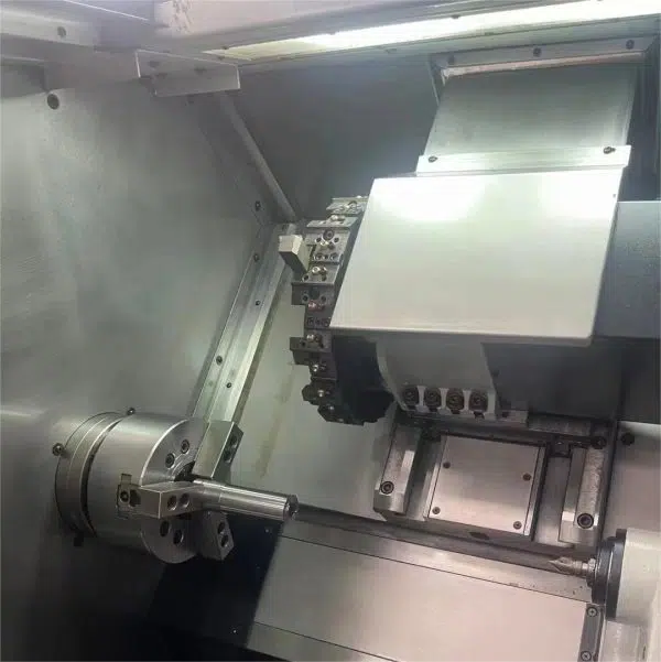 Torno oblicuo