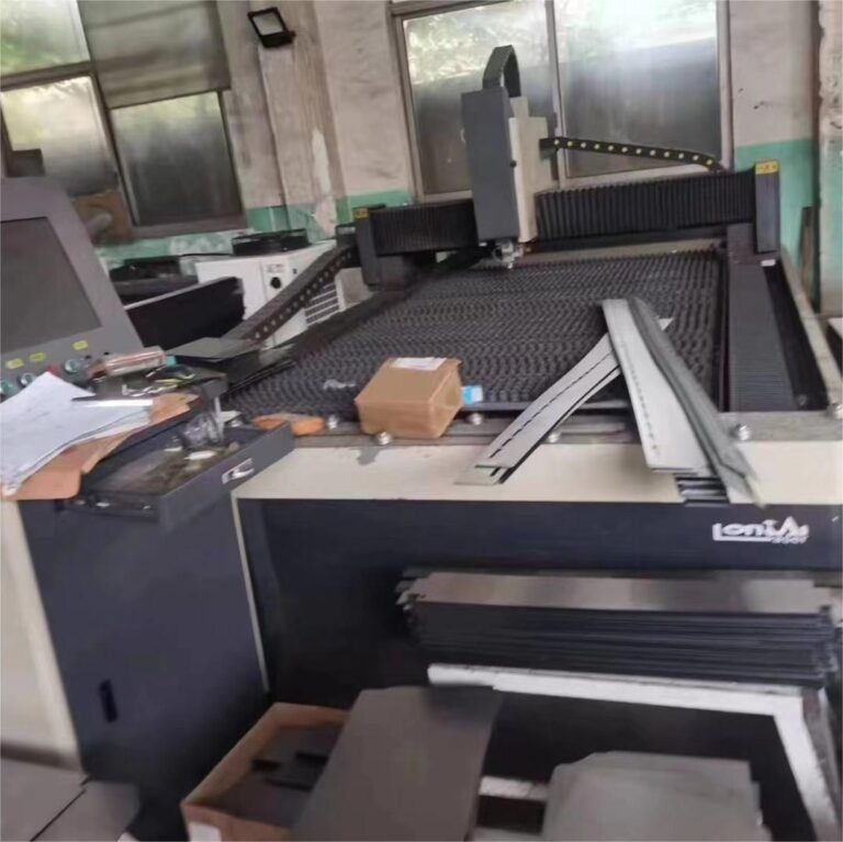 1500W Multifunction Laser Cuting Machine