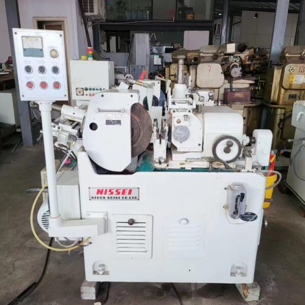 Rectifieuse sans centre NISSEI BG-L4