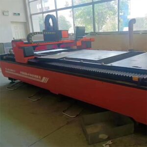 1500W Fber laserový řezací stroj 