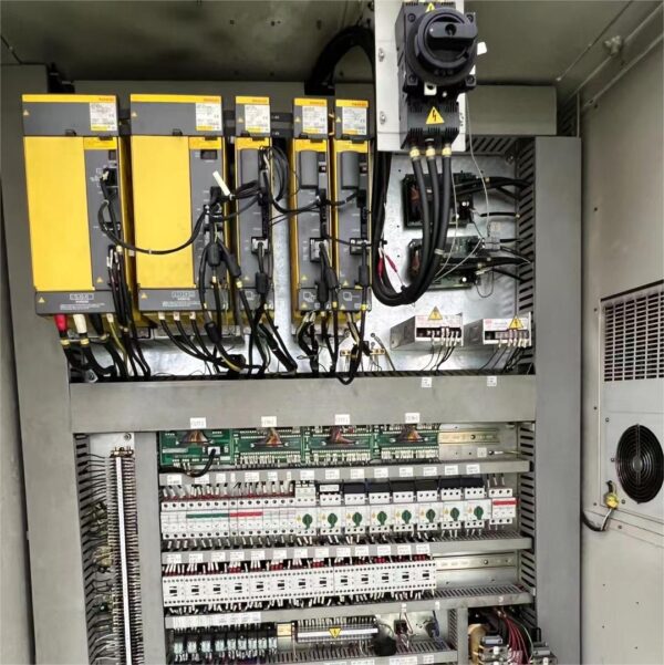 FN-3219 Advanced CNC Machining Center