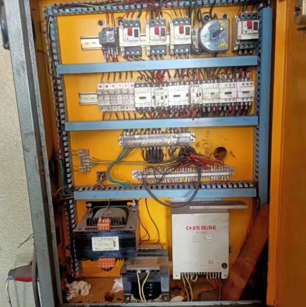 7163 Rugged And Dependable Grinding Machine
