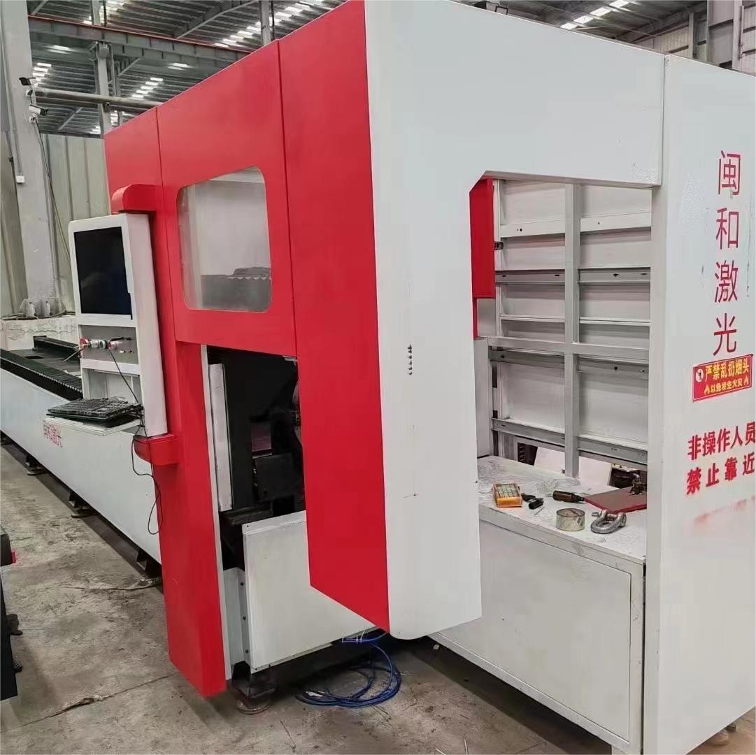 Reliable 1500W Laser Pipe Cutting Machine Reliable 1500W Laser Pipe Cutting Machine