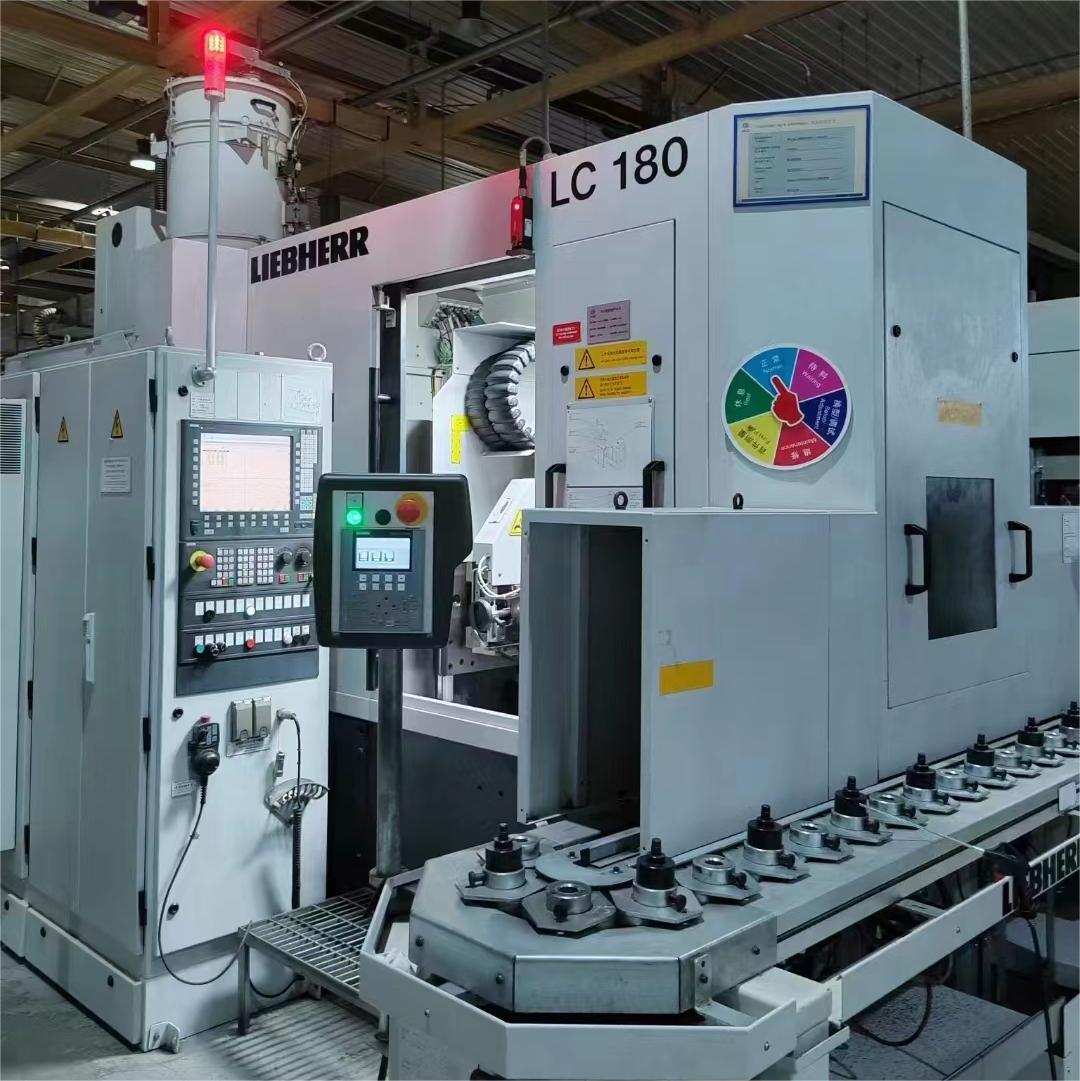 Obróbka frezarska CNC z przekładnią 840D Obróbka frezarska CNC z przekładnią 840D