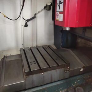 เครื่องแกะสลักและกัดซีเอ็นซี 